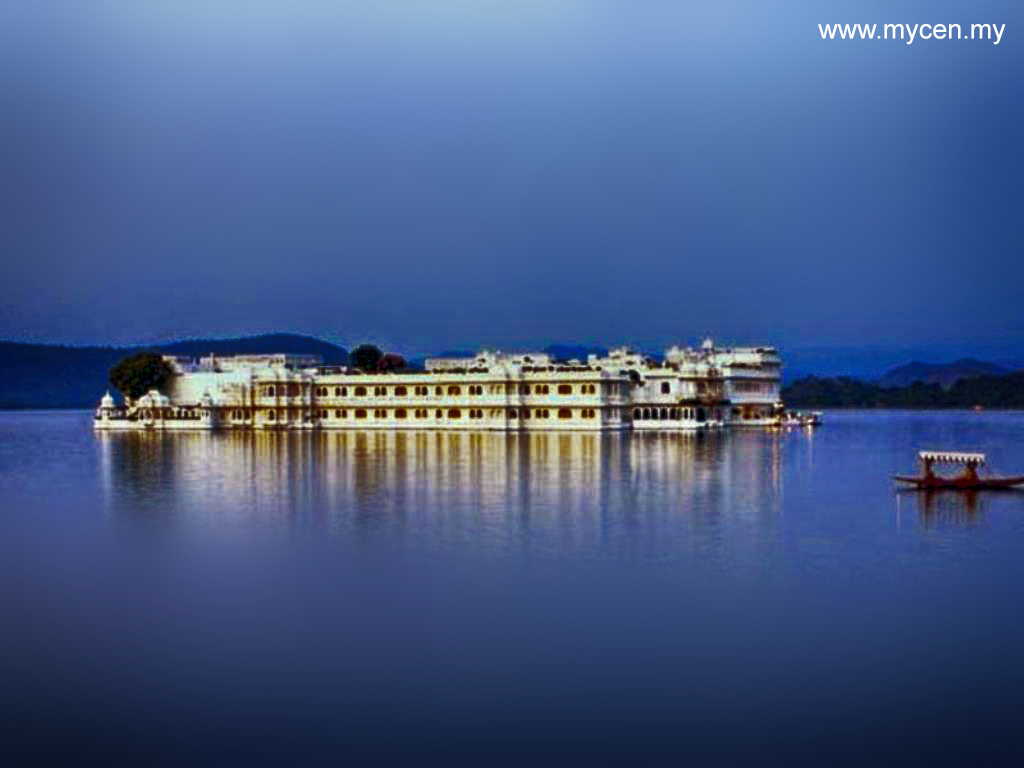 Taj Lake Palace in Udaipur, India